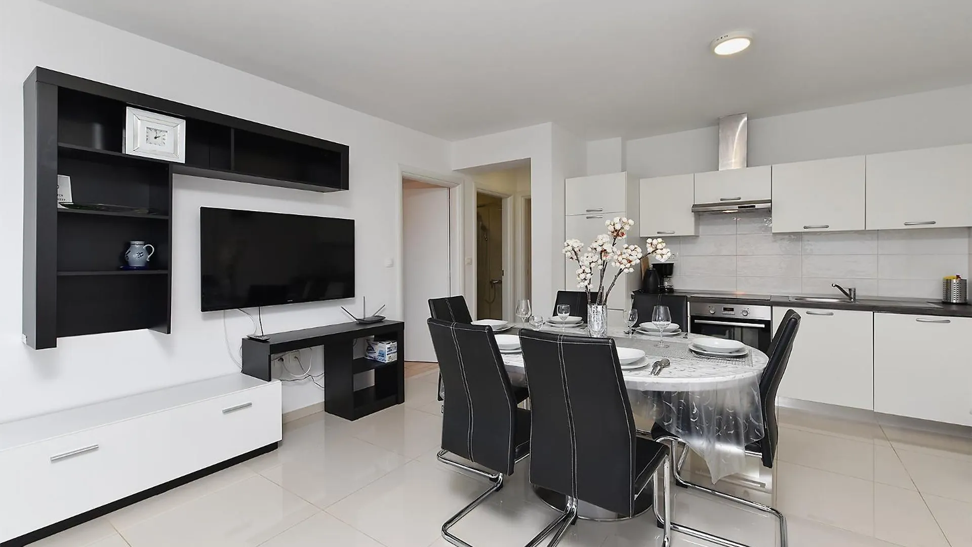Apartments Stanko 2367 プーラ
