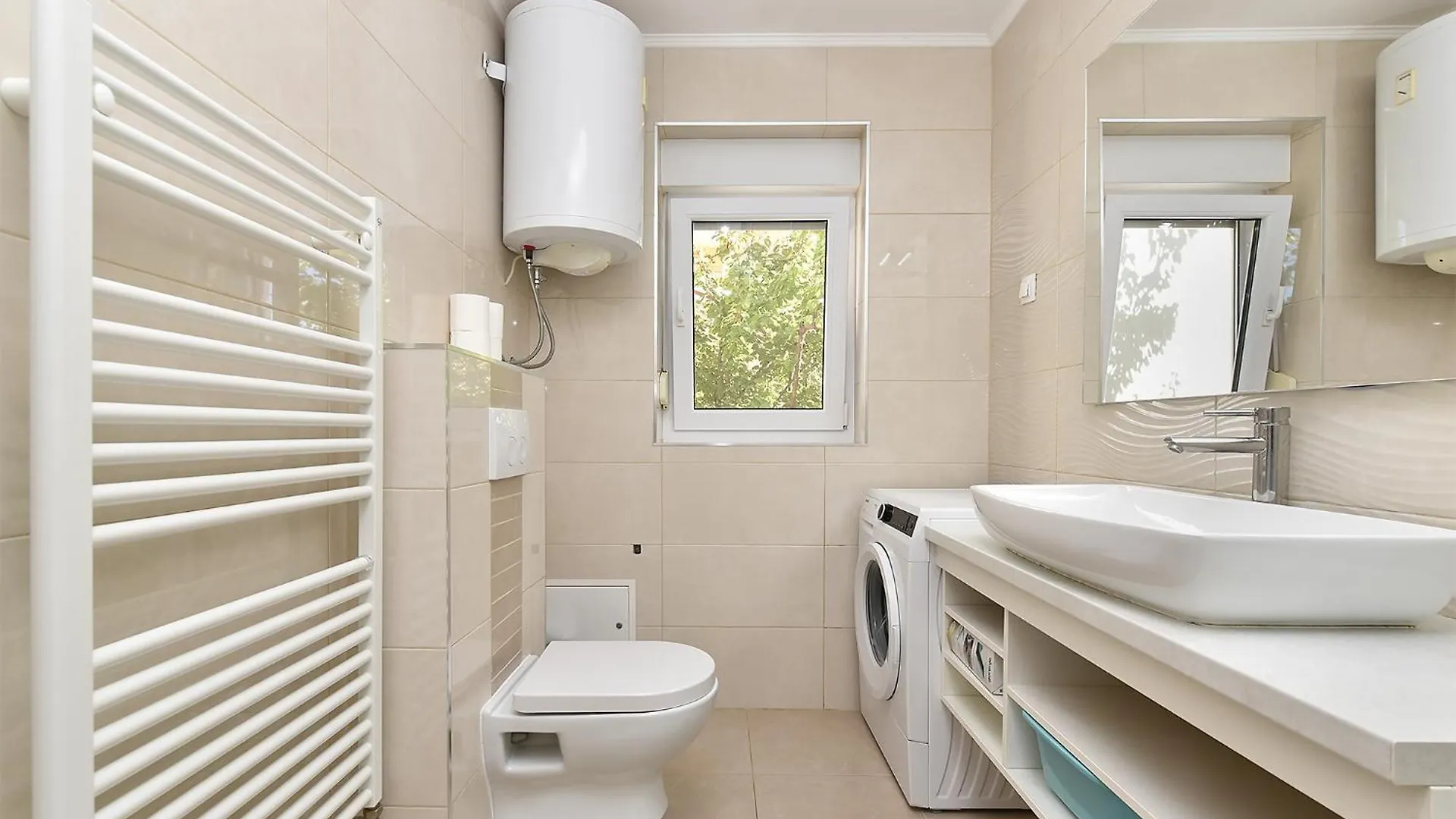 Apartments Stanko 2367 プーラ 0*,